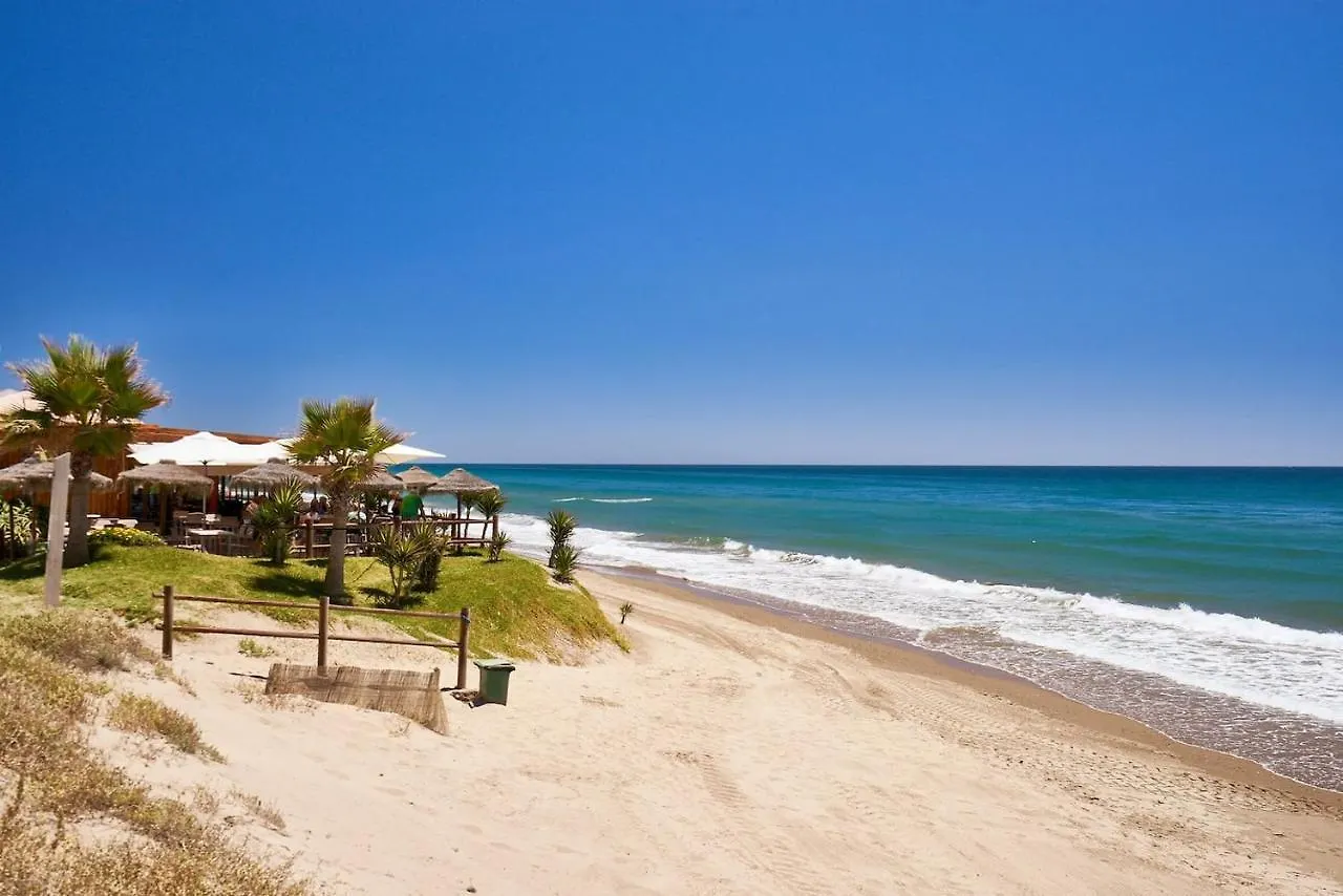 Oleholidays 316 Romana Playa Primera Linea Playa Marbella Apartment